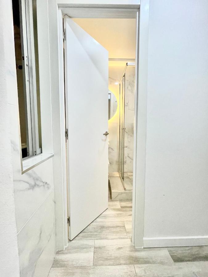 Sol Apartamentos Centro Historico Малага Экстерьер фото